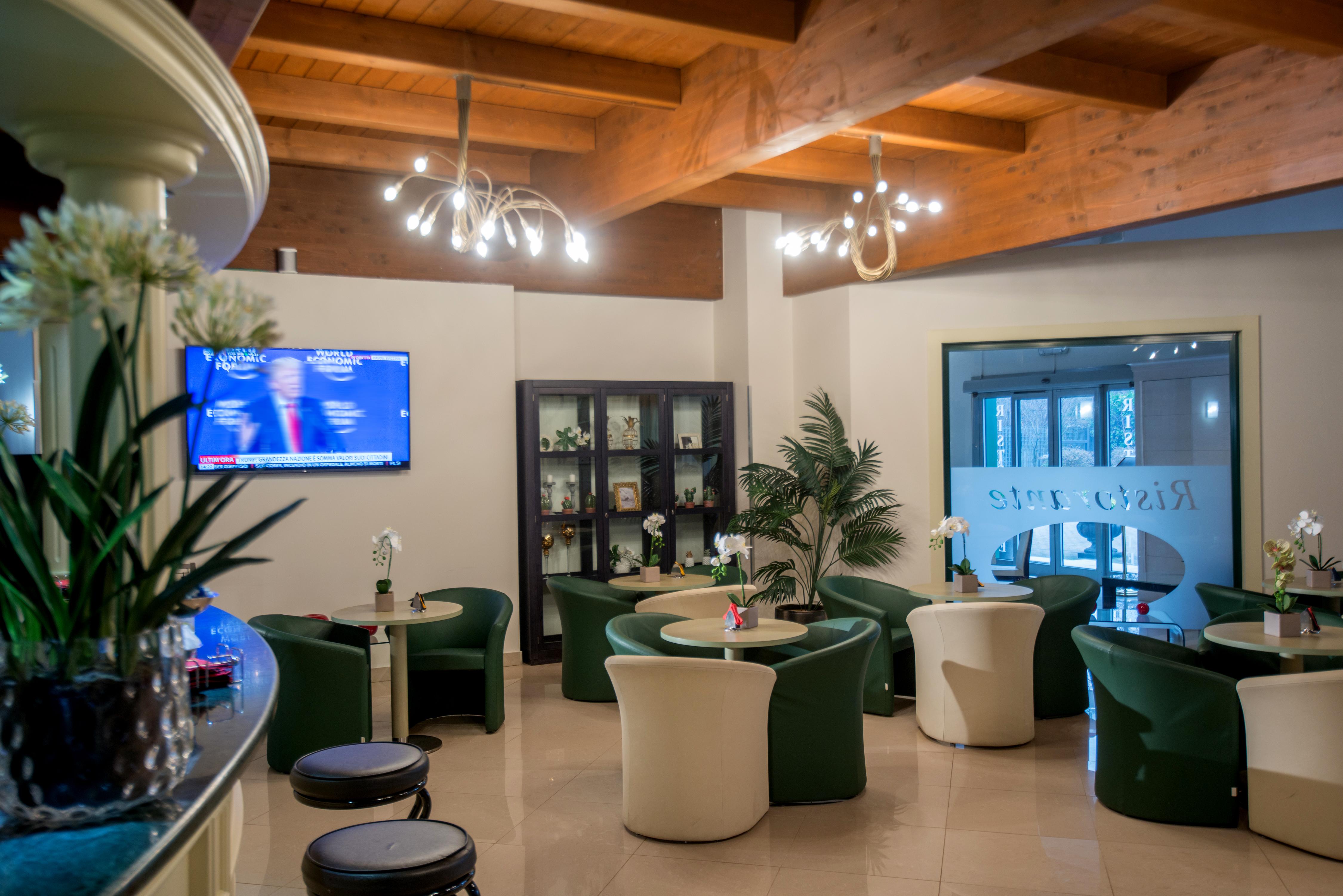 As Hotel Sempione Fiera San Vittore Olona Εξωτερικό φωτογραφία